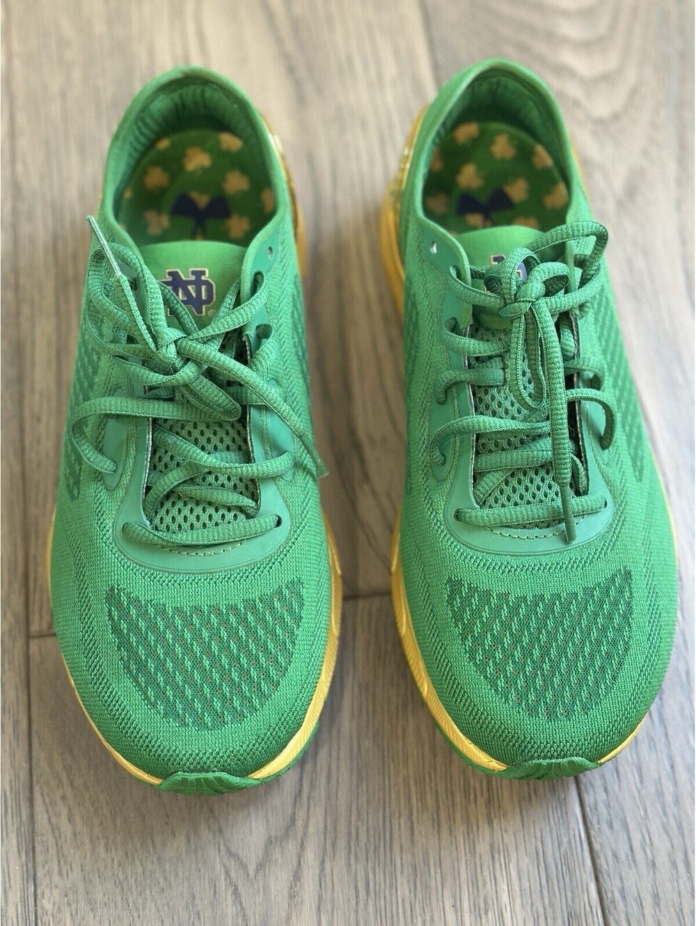 Under Armour HOVR Sonic 5 Notre Dame Team Edition Size Women 8.5 Bluetooth RARE